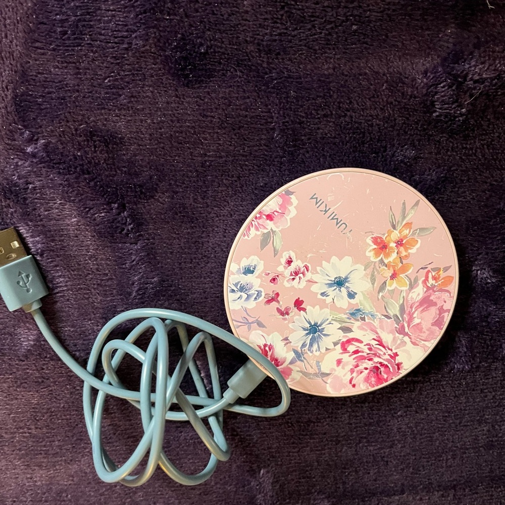 Yumi Kim Pink Floral Wireless Charger